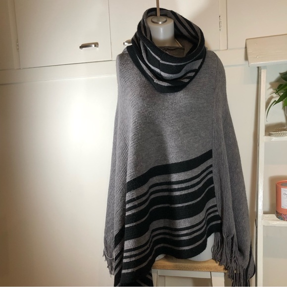 Puncho Calvin Klein 👌❤️ - Picture 5 of 5